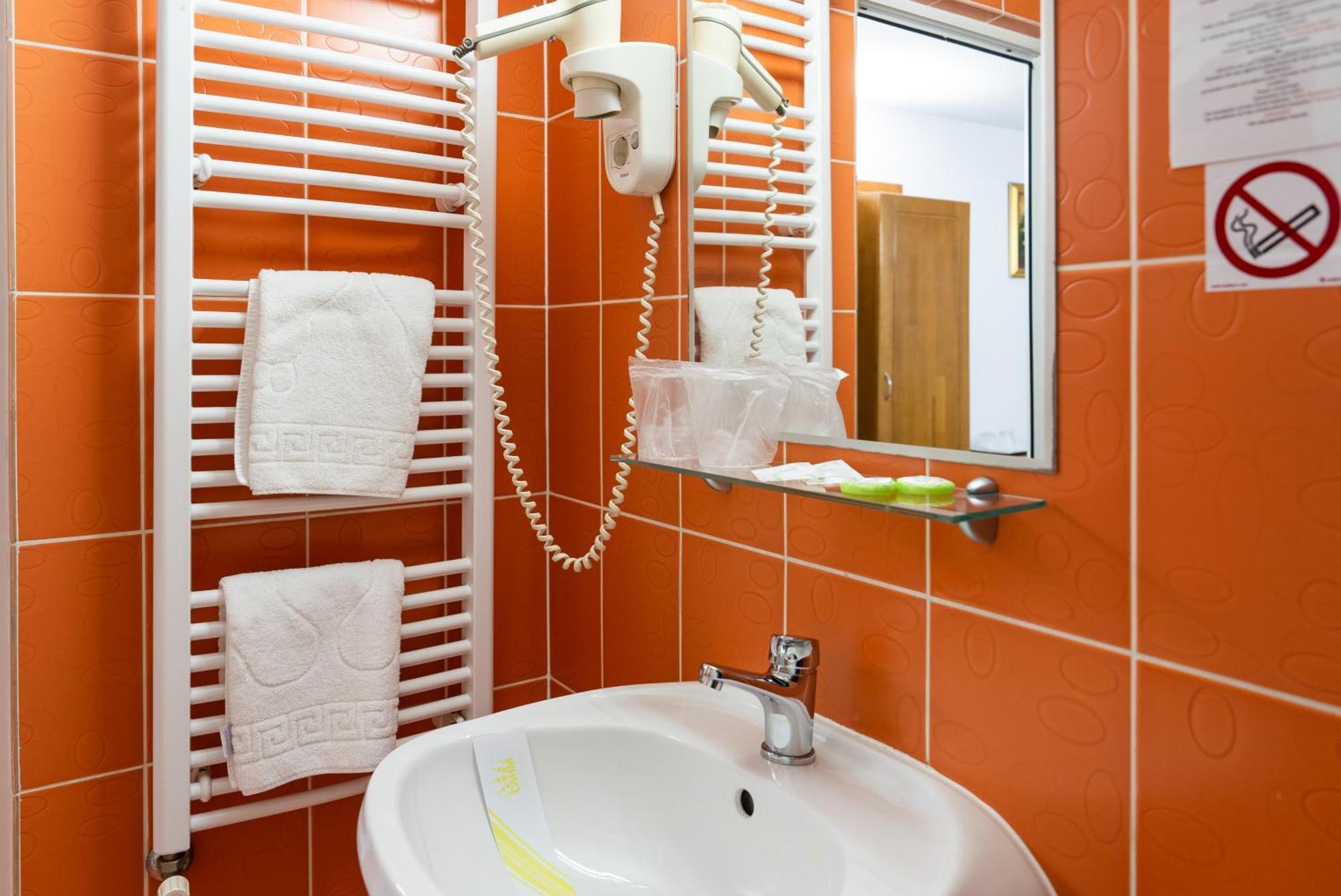Hotel Casa De Piatra Scheia Zewnętrze zdjęcie