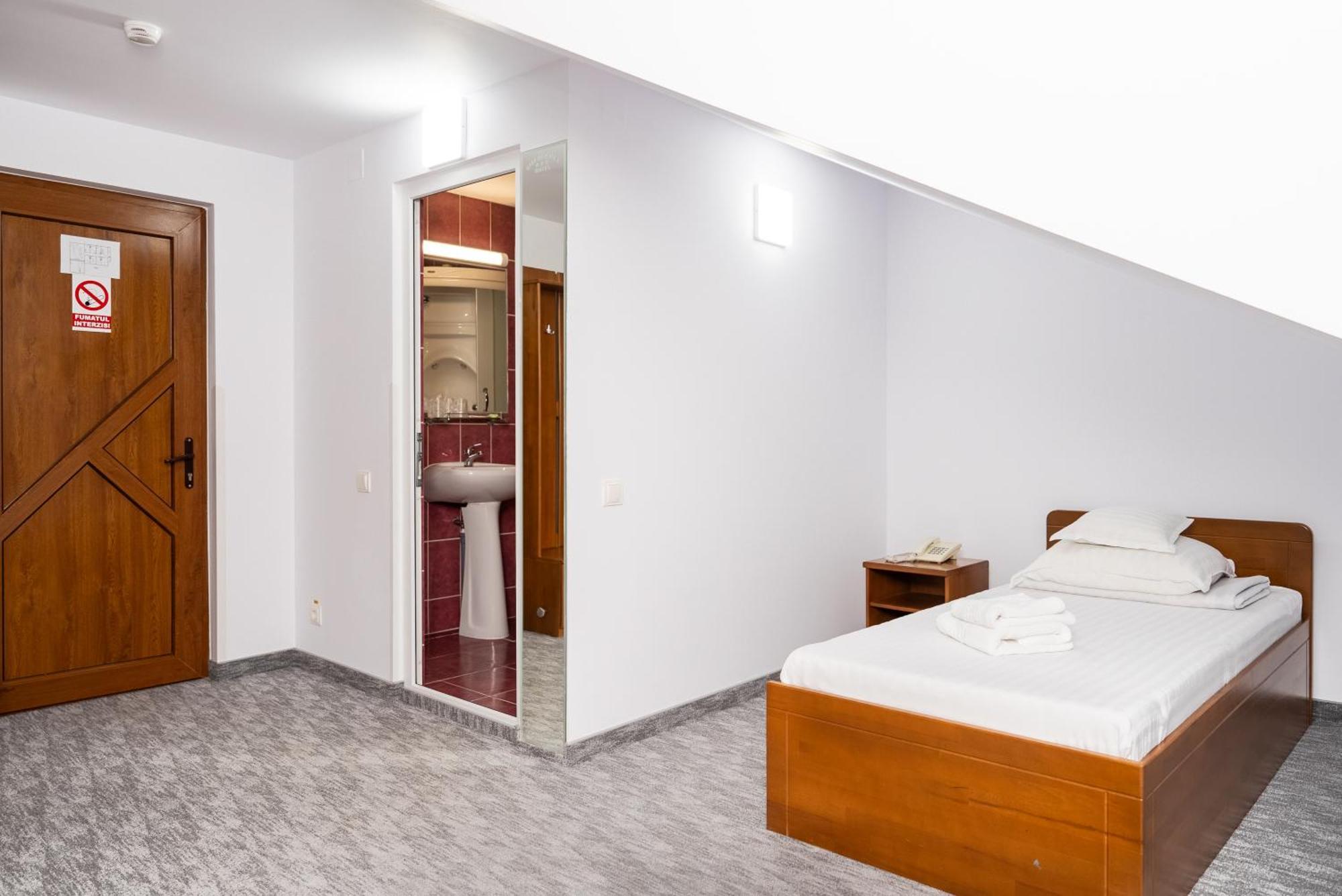 Hotel Casa De Piatra Scheia Zewnętrze zdjęcie