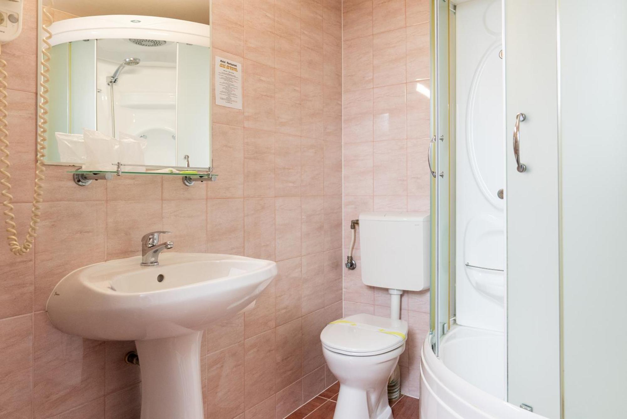 Hotel Casa De Piatra Scheia Zewnętrze zdjęcie